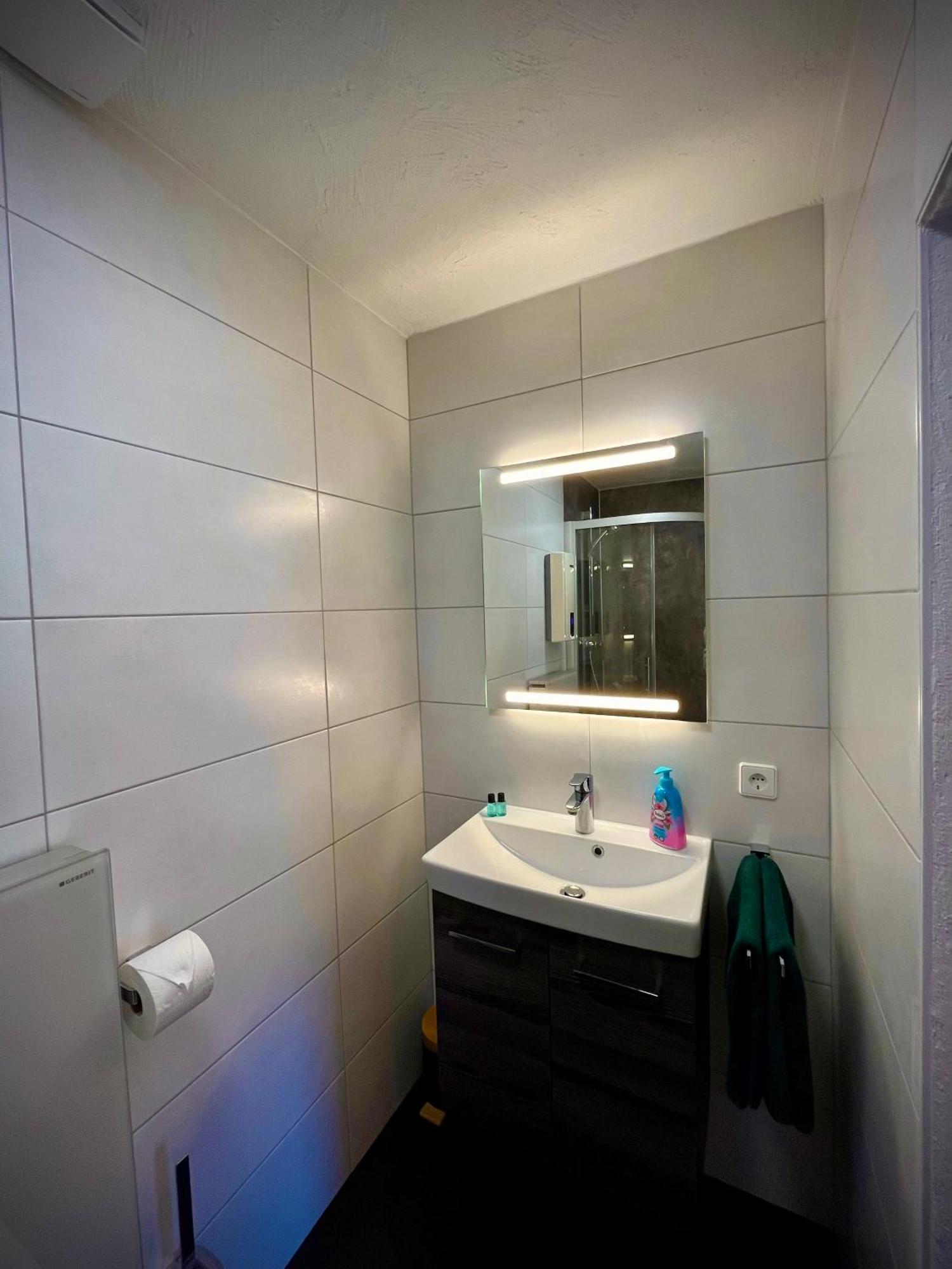 Double Room Private Bathroom