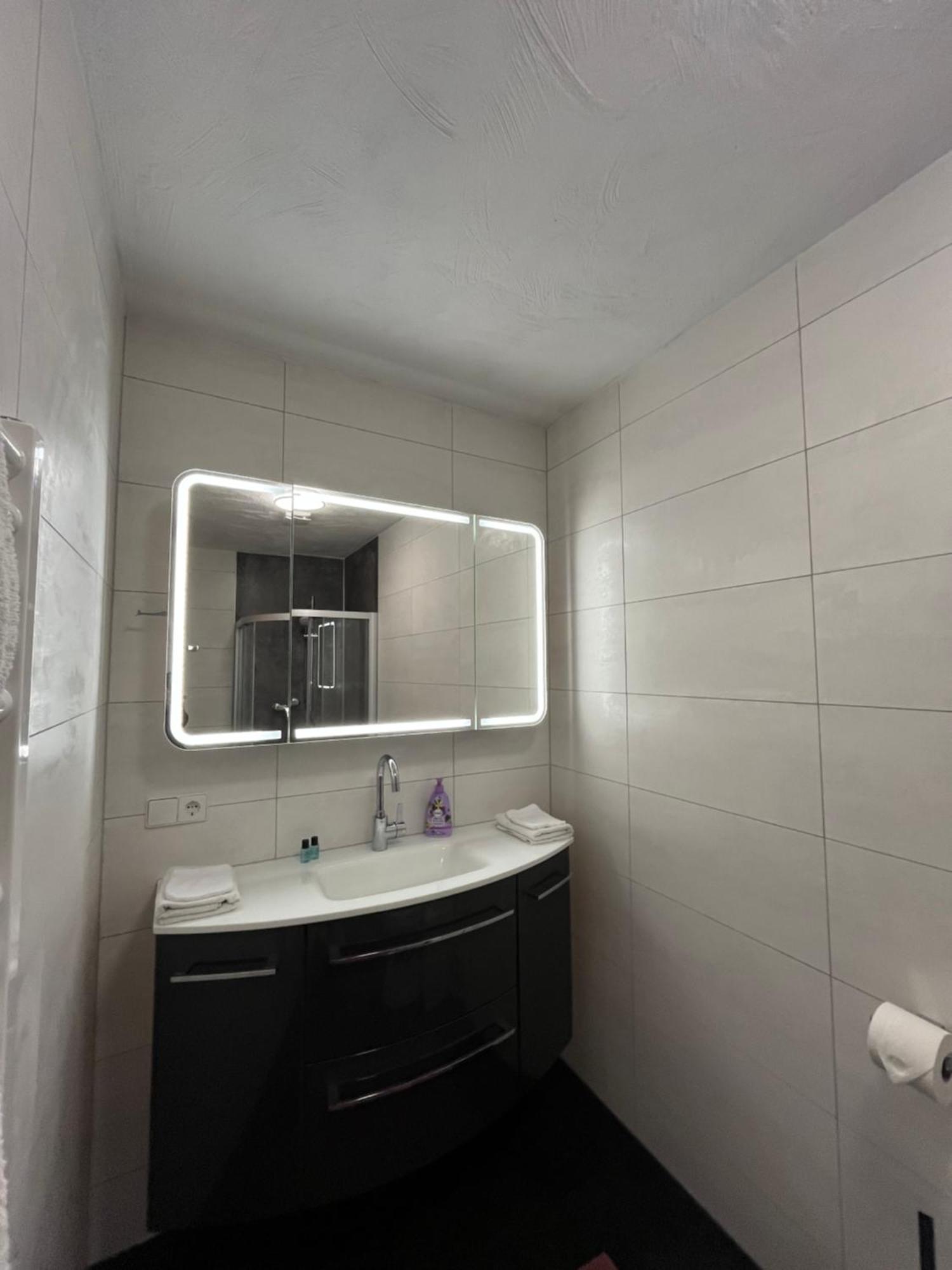 Double Room Private Bathroom