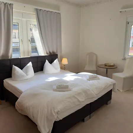 Hotel "Zur Schoenen Aussicht"-2